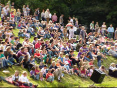Besucher beim Groen Turnier