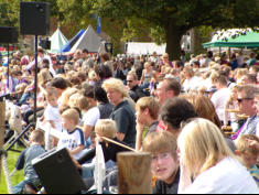 Besucher beim groen Turnier